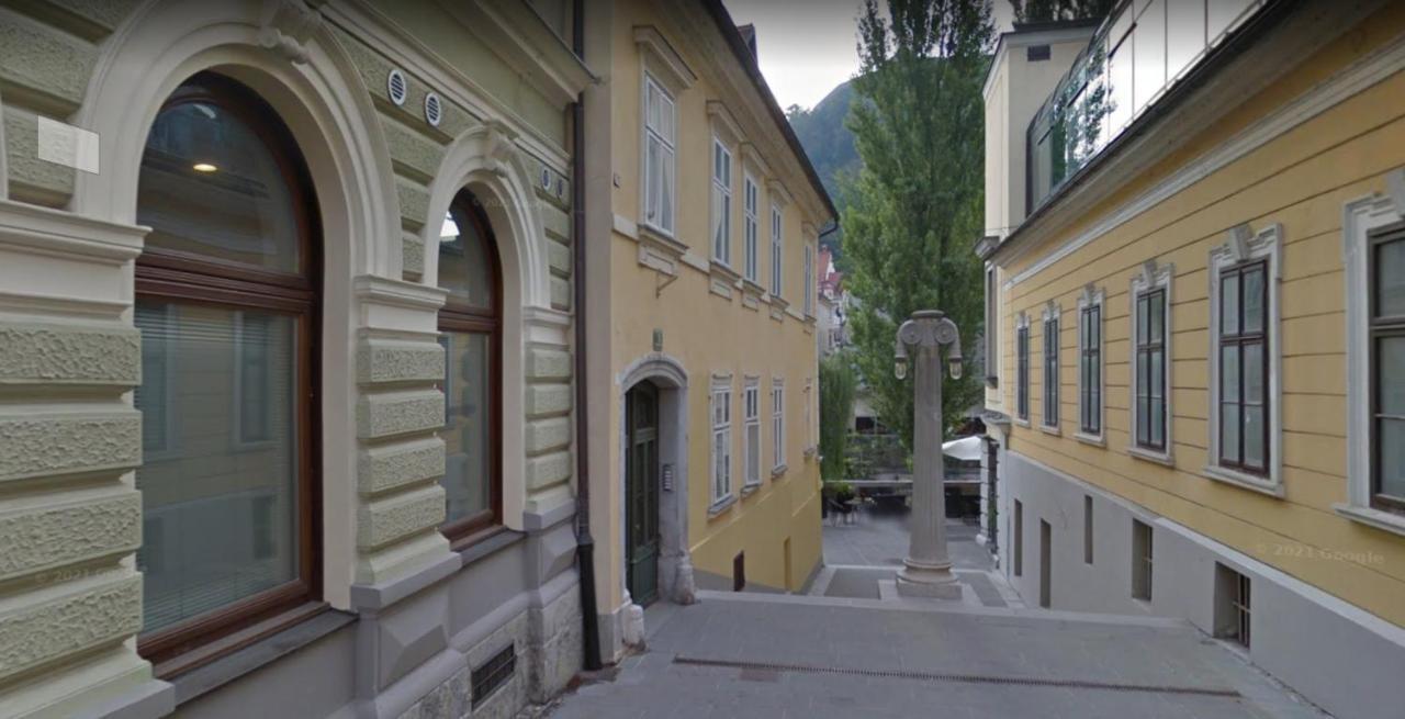 Old Town Theatre Staircase Apartments Liubliana Exterior foto